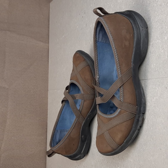 Privo brown mary jane slip on flats, size 6.5. - Picture 5 of 9